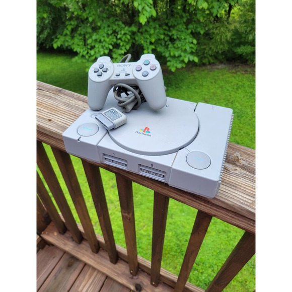 Sony PlayStation PS1 Console with Game Controller TURNS ON/Gameplay Not Tested - Picture 1 of 4